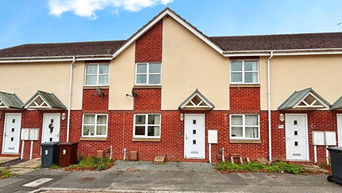 2 Bedroom Terraced House For Sale In Blenheim Square, Lincoln, LN1