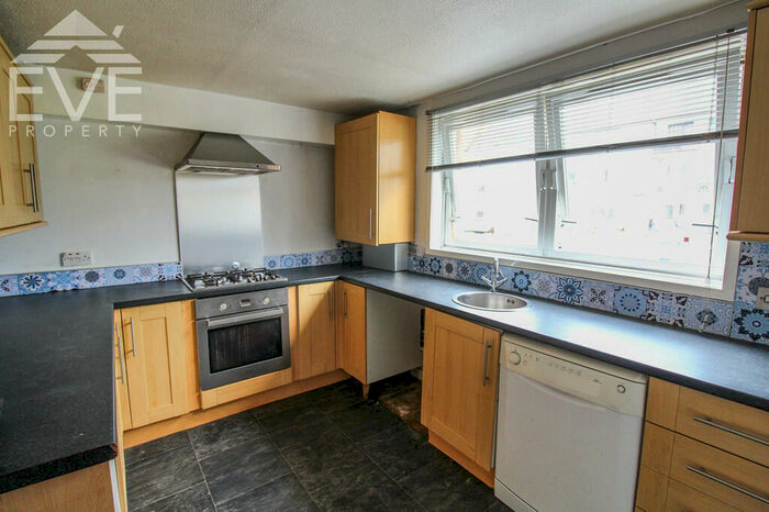 3 Bedroom Flat To Rent In Waulking Mill Road, Faifley, Clydebank, G81