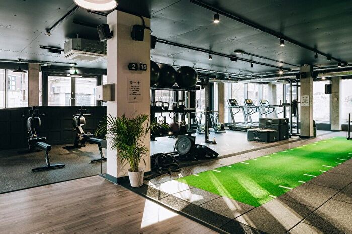 Studio To Rent In Dearmans Place, Manchester, Greater Manchester, M3