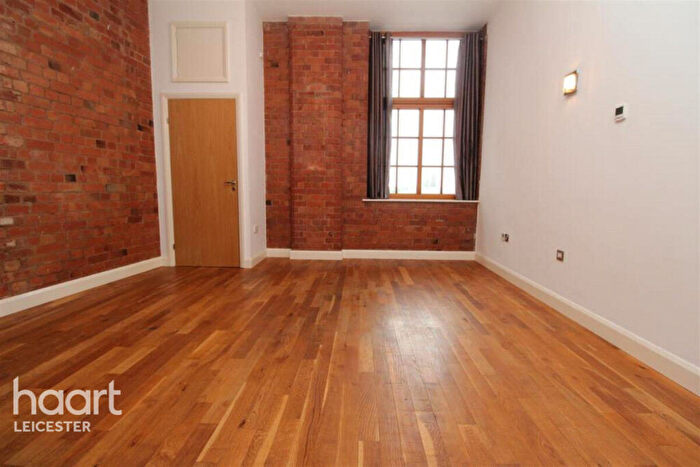 2 Bedroom Apartment To Rent In Junior Street, Leicester, LE1