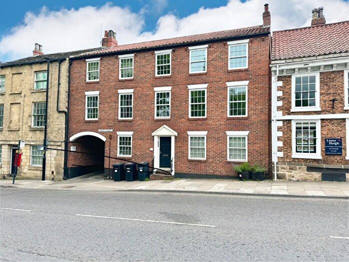1 Bedroom Flat For Sale In High Street, Knaresborough, North Yorkshire, HG5