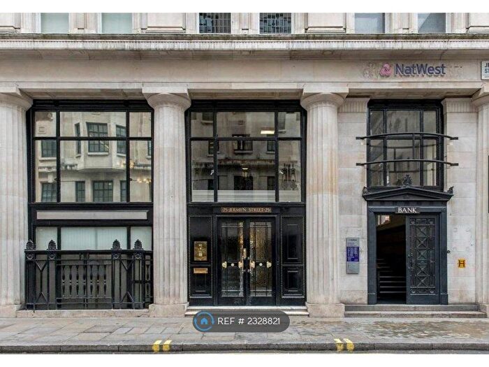 1 Bedroom Flat To Rent In Bank Chambers, London, SW1Y