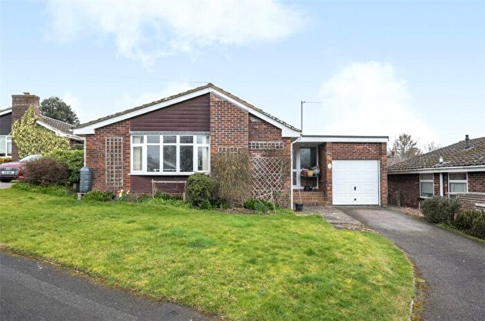 3 Bedroom Bungalow For Sale In Vicarage Close, Marlborough, Wiltshire, SN8
