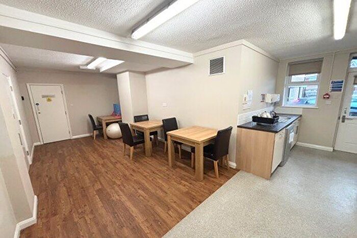 1 Bedroom Flat To Rent In Neston Road Cannell Court, Neston, CH64