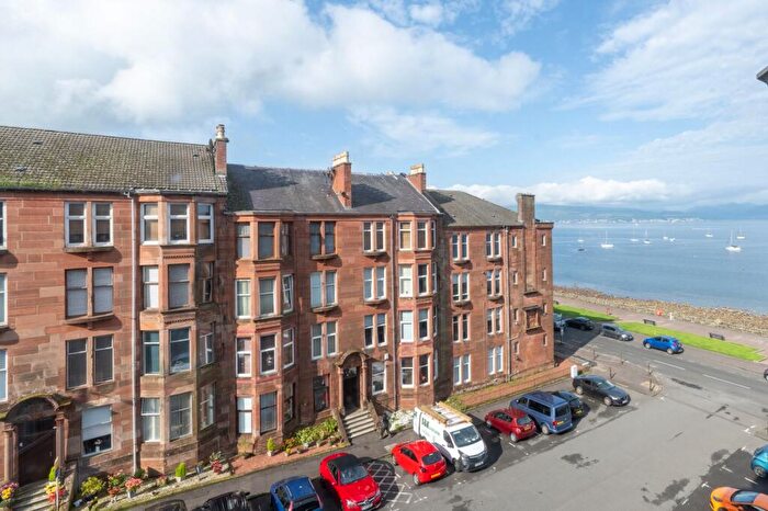 1 Bedroom Flat To Rent In Ashburn Gate, Gourock, PA19
