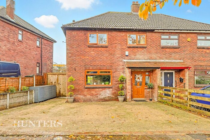 3 Bedroom Semi Detached House For Sale In Ribble Avenue, Littleborough, OL15