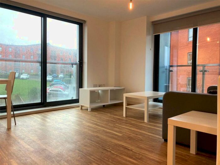 2 Bedroom Flat To Rent In Aire, Cross Green Lane, LS9