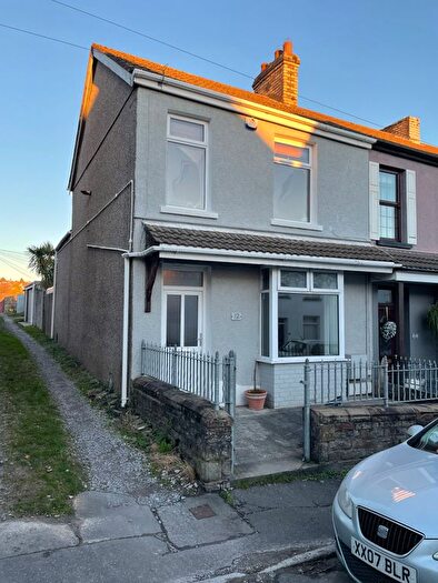 3 Bedroom Terraced House To Rent In Llewelyn Street, Swansea, SA2