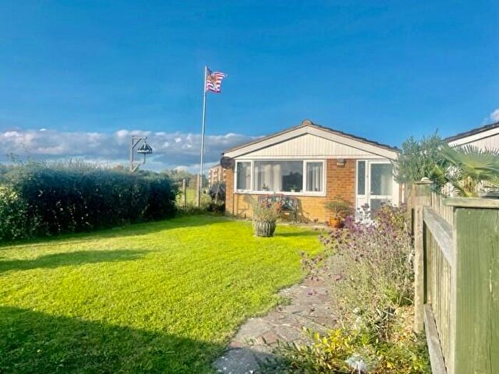 1 Bedroom Bungalow To Rent In Martello Close, Alverstoke, PO12