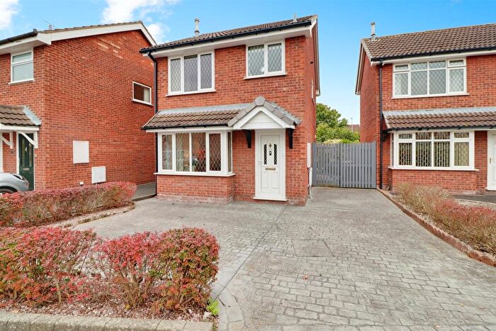 3 Bedroom Detached House For Sale In Lyceum Way, Crewe, CW1