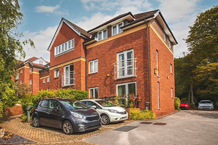 1 Bedroom Flat For Sale In Warwick Avenue, Derby, DE23