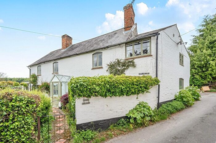 5 Bedroom Detached House For Sale In Little London, Andover, SP11