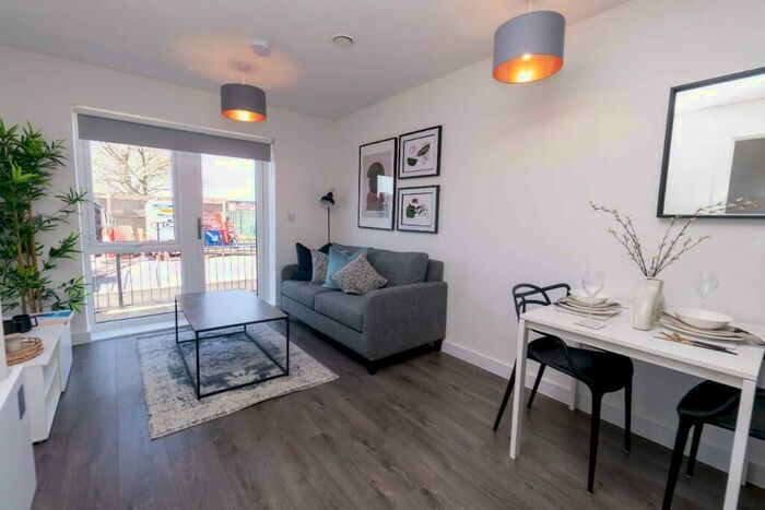 1 Bedroom Apartment To Rent In City Residence, Liverpool, Merseyside, L5