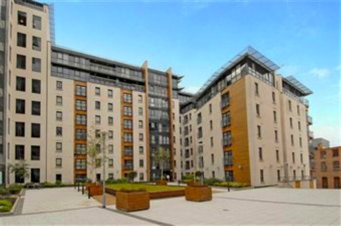 2 Bedroom Flat To Rent In Waterfront Plaza, Station Street, Nottingham, NG2