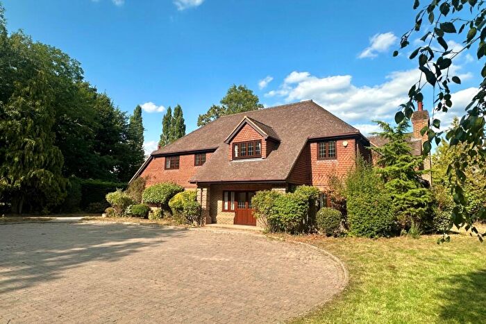 5 Bedroom Detached House To Rent In Woodhill Woking, GU23
