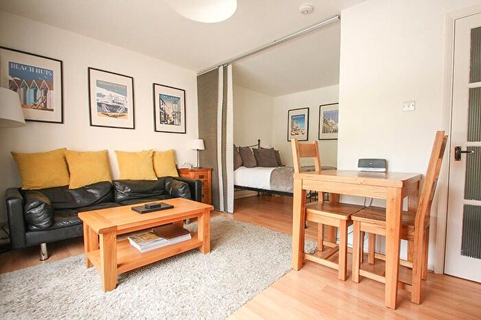 Studio To Rent In Attree Court, Tower Road, BN2