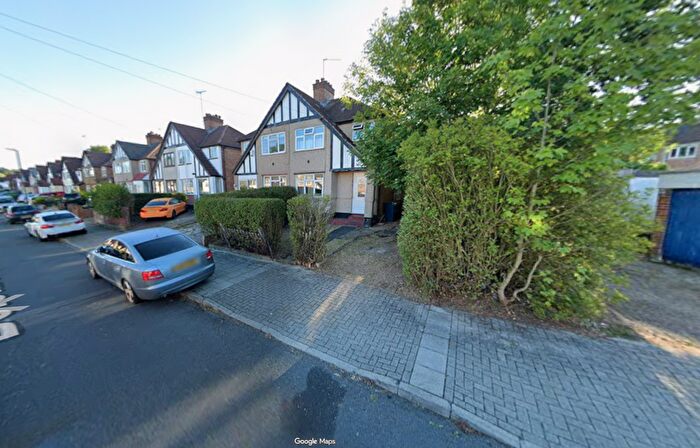 3 Bedroom Semi-Detached House To Rent In Belsize Road, Harrow Weald, HA3