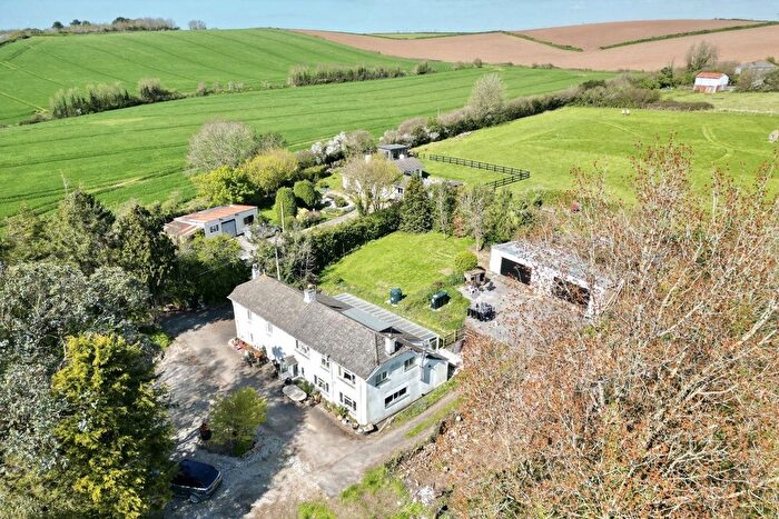 4 Bedroom Detached House For Sale In Coldrock, Egloshayle, PL27