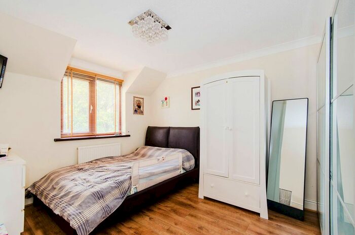 3 Bedroom Terraced House To Rent In Harrow Fields Gardens, Harrow, HA1