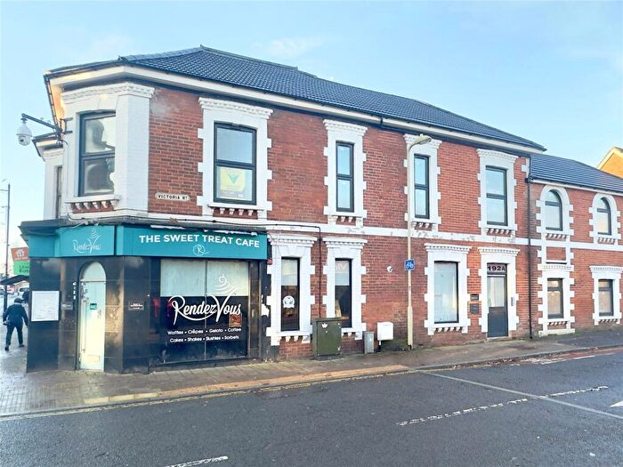 2 Bedroom Apartment To Rent In Fleet Road, Fleet, Hampshire, GU51