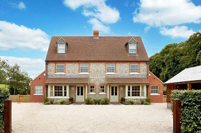 4 Bedroom Semi-Detached House To Rent In Bottom House Farm Lane, Chalfont St. Giles, HP8
