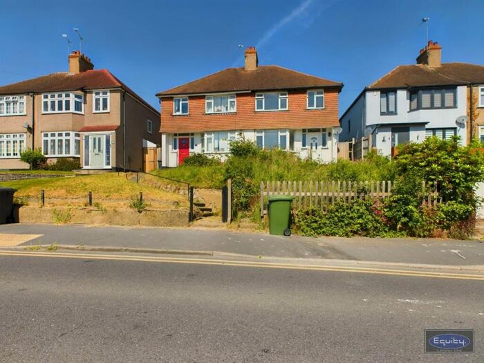3 Bedroom House To Rent In Swanley Lane, Swanley, Kent, BR8