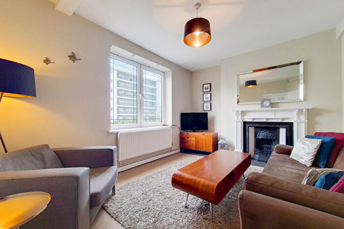 2 Bedroom Apartment To Rent In Cherry Garden Street, SE16