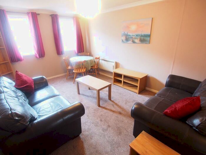 2 Bedroom Flat To Rent In St Annes Court, Jute Street, AB24