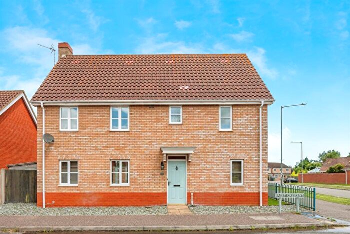 5 Bedroom Detached House For Sale In Paget Crescent, Gorleston, Great Yarmouth, NR31