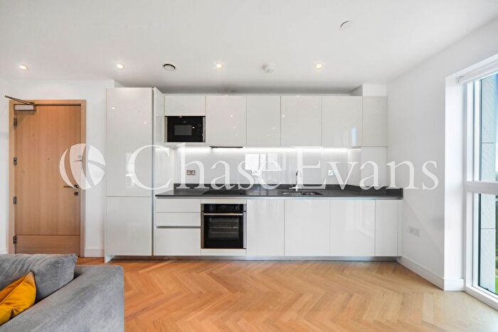2 Bedroom Flat To Rent In Birch House, Kidbrooke Village, London, SE3