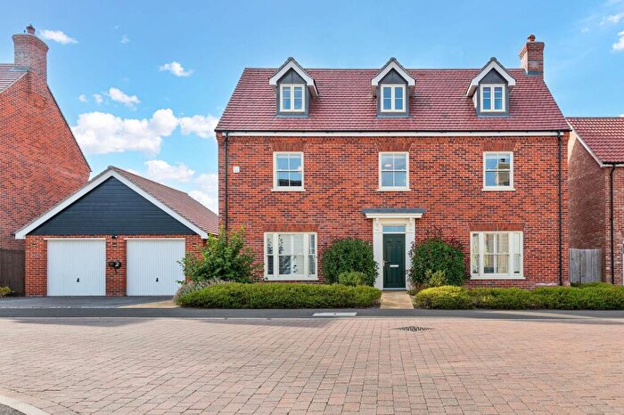 5 Bedroom Detached House For Sale In Clover Way, Melbourn, SG8