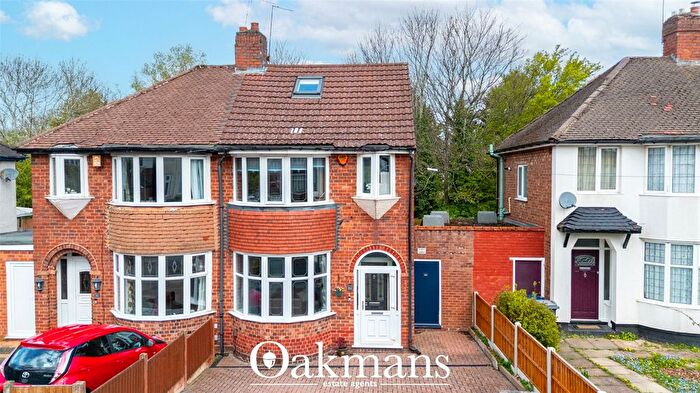 3 Bedroom Semi Detached House For Sale In Corisande Road, Birmingham, West Midlands, B29