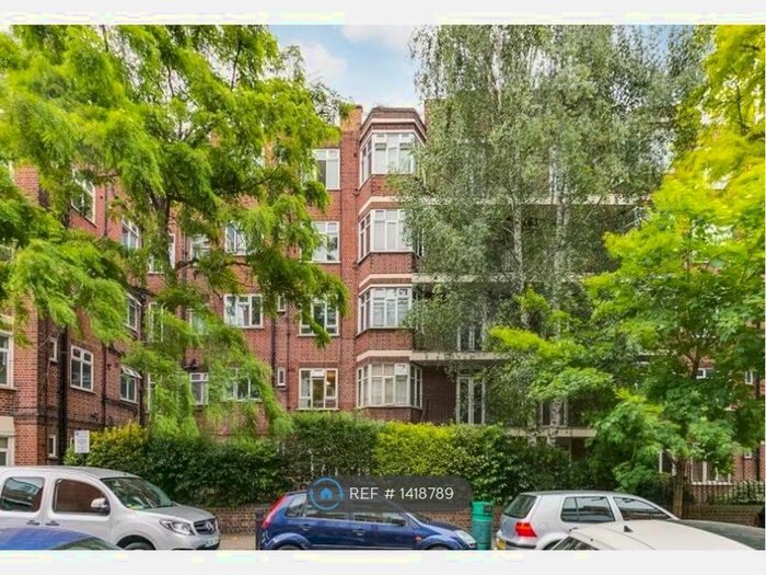 2 Bedroom Flat To Rent In Tudor House, London, E9