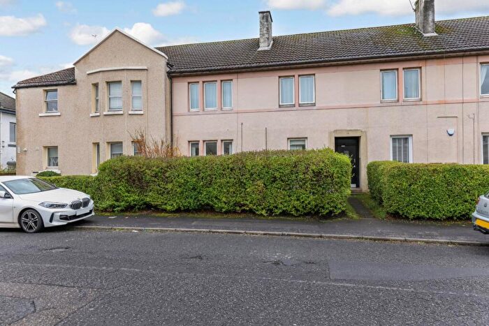 2 Bedroom Flat For Sale In Green Road, Paisley, Renfrewshire, PA2