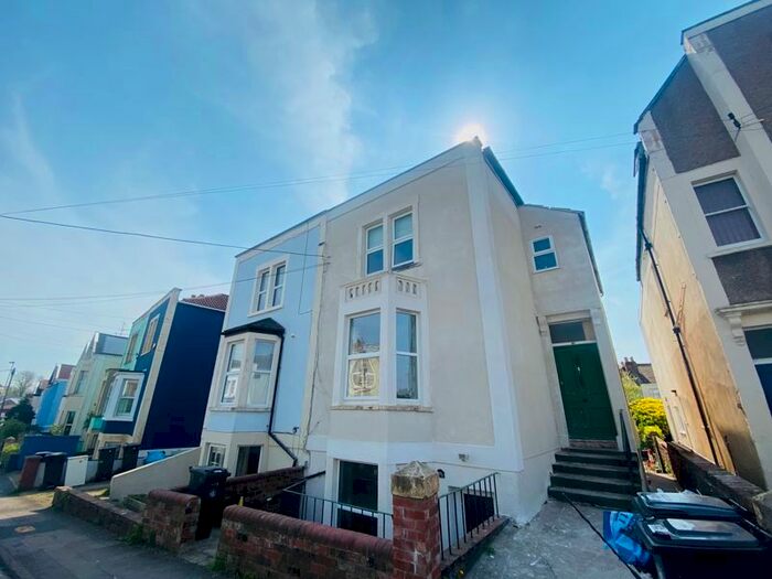 1 Bedroom Flat To Rent In Stackpool Road, Southville, Bristol, BS3