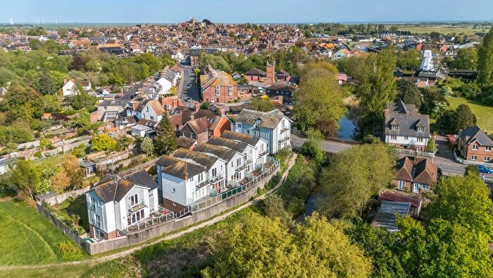3 Bedroom Terraced House For Sale In Pottery Court, Rye, TN31