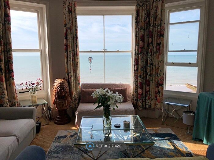 2 Bedroom Flat To Rent In Eversfield Place, St Leonards-On-Sea, TN37