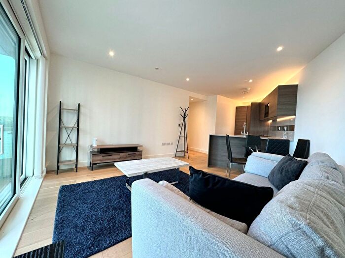 2 Bedroom Flat To Rent In Norton House, Duke Of Wellington Avenue, Woolwich, London, SE18