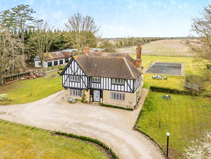 5 Bedroom Detached House To Rent In Middleton Stoney, Bicester, OX25