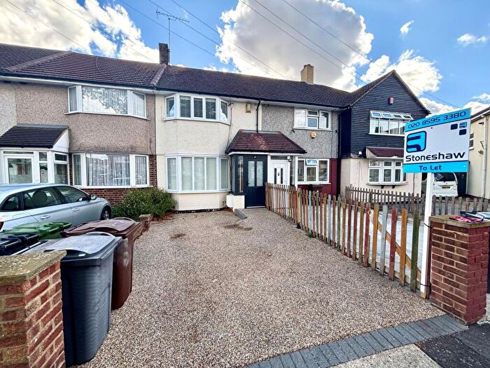 2 Bedroom Terraced House To Rent In Edgehill Gardens, Dagenham, RM10