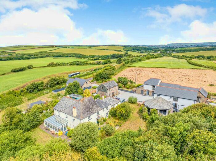5 Bedroom Barn Conversion For Sale In Bude, Cornwall, EX23