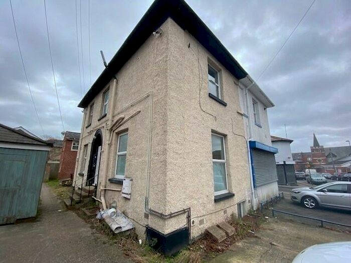 1 Bedroom Flat To Rent In Church Street, Southampton, Hampshire, SO15