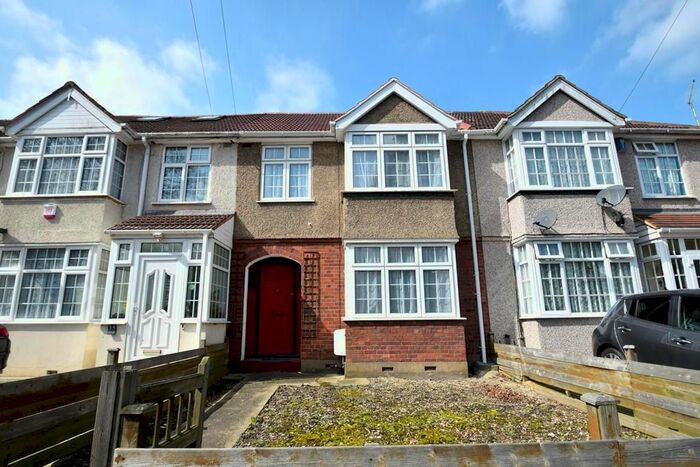 3 Bedroom Terraced House To Rent In Hayes End Road, Hayes, UB4