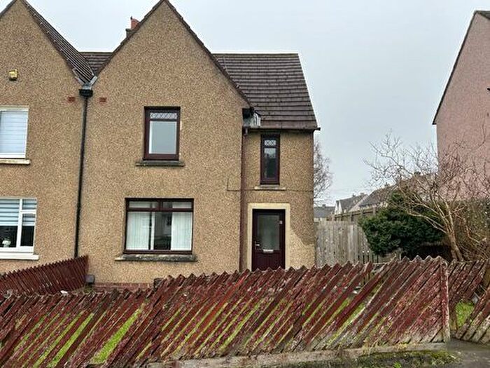 3 Bedroom Semi-Detached House To Rent In Kings Road, Whitburn, EH47