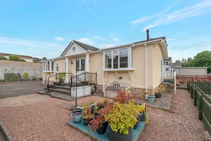 2 Bedroom Mobile/park Home For Sale In Crieff, PH7