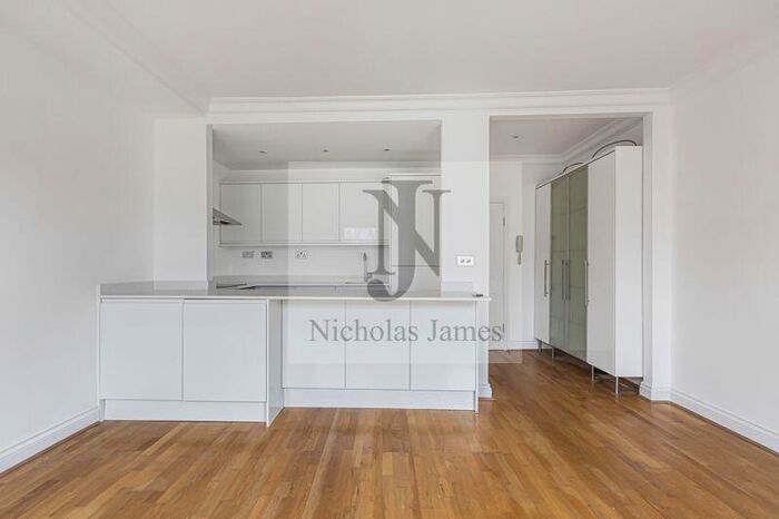 1 Bedroom Flat To Rent In Glenthorne Road, London, N11