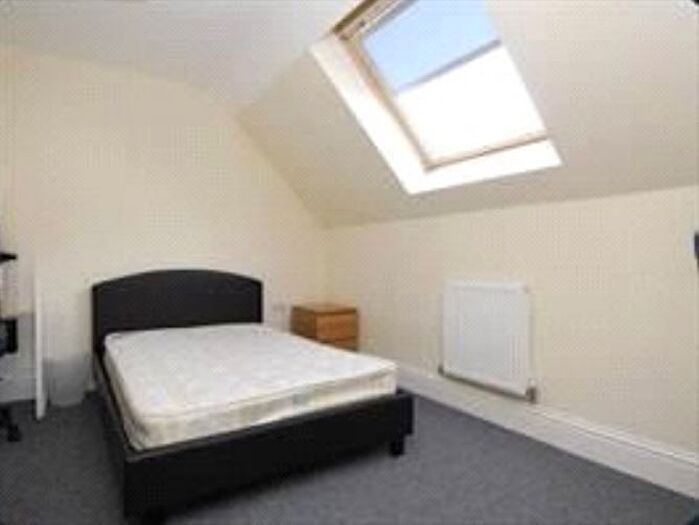 1 Bedroom Property To Rent In Quaker Lane, Plymouth, PL3