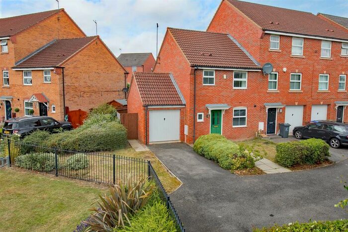 3 Bedroom Semi-Detached House To Rent In Pingle Close, Great Oakley, Corby, NN18