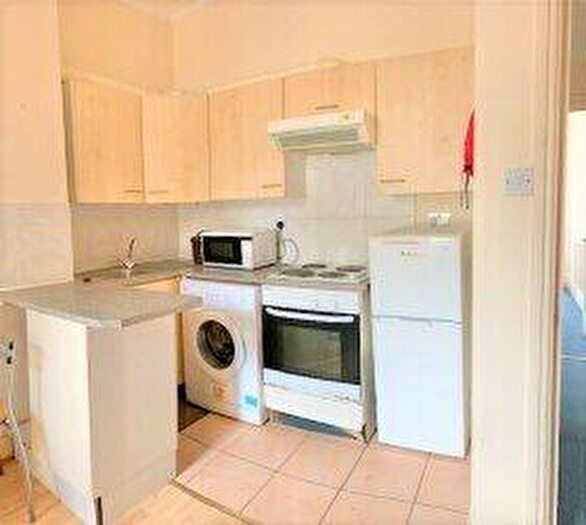 2 Bedroom Apartment To Rent In Glynrhondda Street, Cardiff(City), CF24