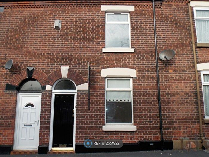 3 Bedroom Terraced House To Rent In Brynn Street, St. Helens, WA10